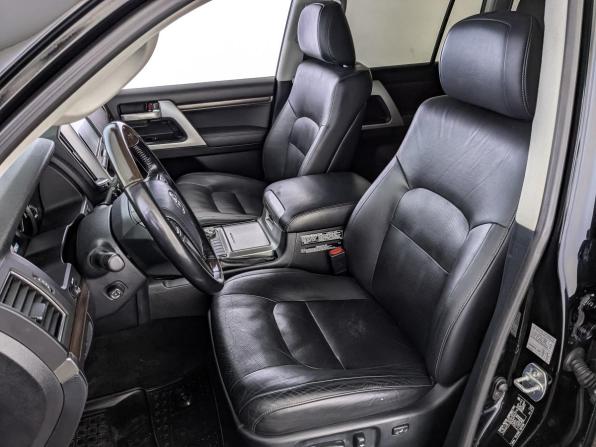 Toyota Land Cruiser 200 Series Рестайлинг 2 с пробегом 2018 года, цена 5 880 000 рублей, 233750 км, внедорожник, Автокод Объявления