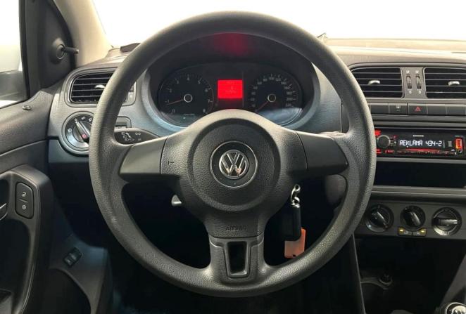 Volkswagen Polo V с пробегом 2013 года, цена 655 000 рублей, 193598 км, седан, Автокод Объявления