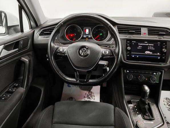 Volkswagen Tiguan II с пробегом 2018 года, цена 2 423 000 рублей, 101977 км, внедорожник, Автокод Объявления