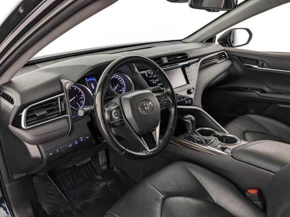 Toyota Camry VIII (XV70) с пробегом 2019 года, цена 2 745 000 рублей, 90795 км, седан, Автокод Объявления