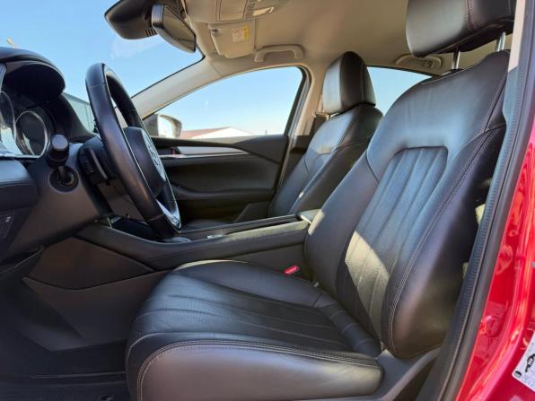 Mazda 6 III (GJ) Рестайлинг 2 с пробегом 2019 года, цена 1 960 000 рублей, 121000 км, седан, Автокод Объявления