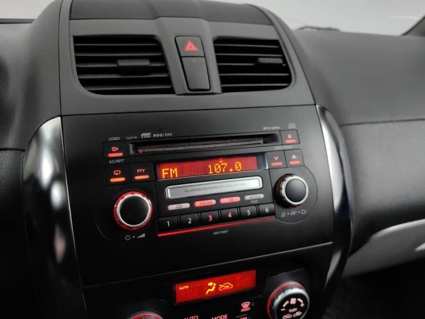 Suzuki SX4 I (Classic) Рестайлинг с пробегом 2012 года, цена 639 000 рублей, 204780 км, хэтчбек, Автокод Объявления
