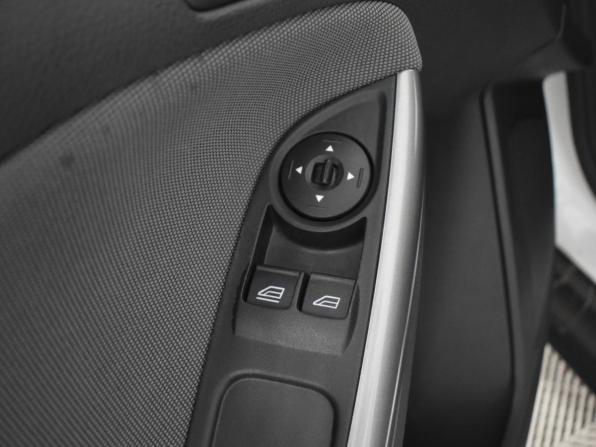 Ford Focus III с пробегом 2014 года, цена 919 000 рублей, 97547 км, хэтчбек, Автокод Объявления
