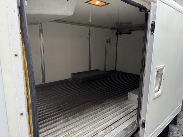 Mazda Bongo III с пробегом 1995 года, цена 650 000 рублей, 230945 км, фургон, Автокод Объявления