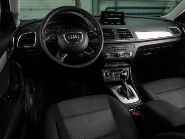 Audi Q3 I (8U) Рестайлинг с пробегом 2015 года, цена 2 139 000 рублей, 191594 км, внедорожник, Автокод Объявления