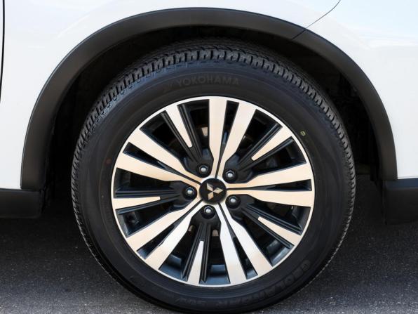 Mitsubishi Outlander III Рестайлинг 3 с пробегом 2020 года, цена 2 249 000 рублей, 120650 км, внедорожник, Автокод Объявления