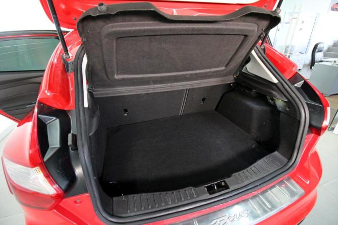 Ford Focus III с пробегом 2014 года, цена 830 000 рублей, 159044 км, хэтчбек, Автокод Объявления