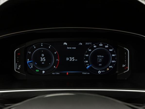 Volkswagen Tiguan II с пробегом 2020 года, цена 3 090 000 рублей, 95595 км, внедорожник, Автокод Объявления