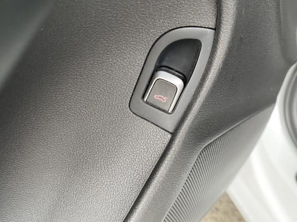 Audi A4 IV (B8) Рестайлинг с пробегом 2013 года, цена 1 149 000 рублей, 174655 км, универсал, Автокод Объявления