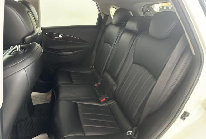 Infiniti QX50 I с пробегом 2014 года, цена 1 735 000 рублей, 259484 км, внедорожник, Автокод Объявления