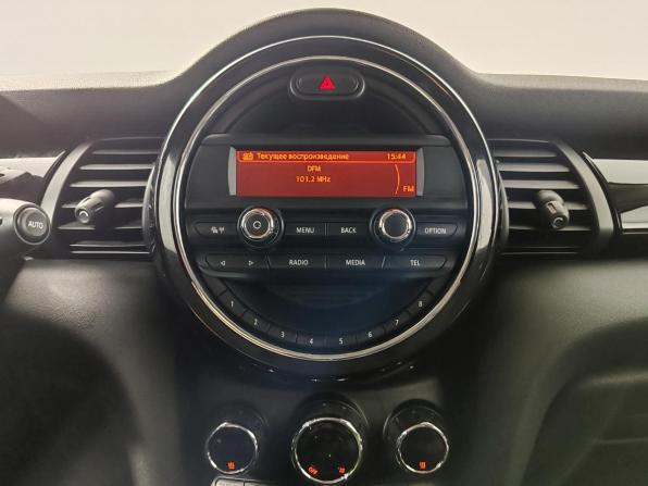 Mini Hatch III (F55/F56) с пробегом 2014 года, цена 1 329 000 рублей, 140070 км, хэтчбек, Автокод Объявления
