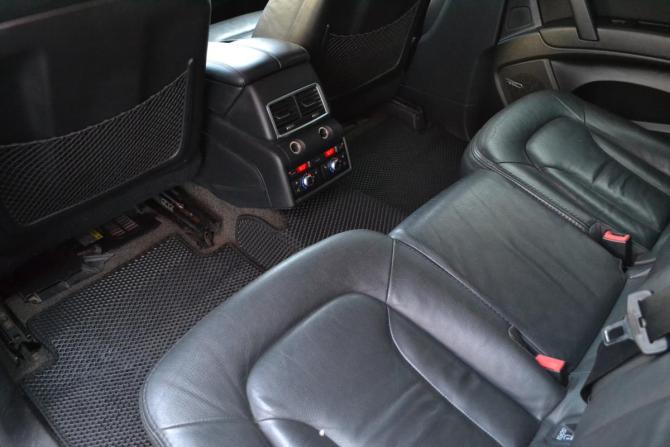 Audi Q7 I (4L) с пробегом 2007 года, цена 850 000 рублей, 291066 км, внедорожник, Автокод Объявления