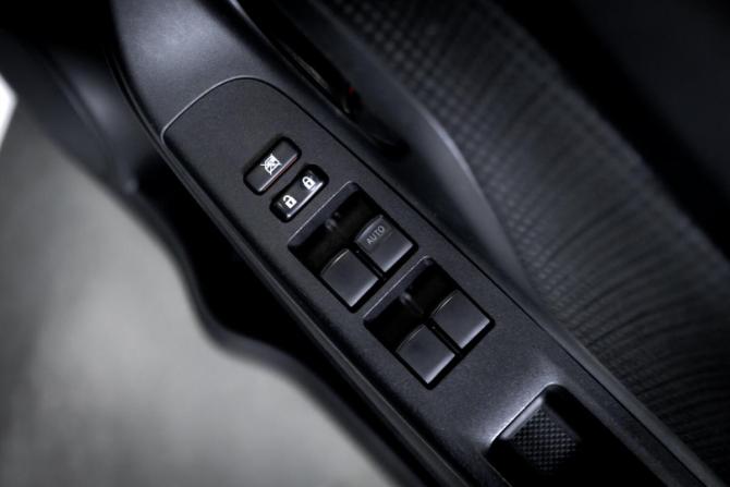 Toyota Vitz III (XP130) Рестайлинг 2 с пробегом 2019 года, цена 979 000 рублей, 86620 км, хэтчбек, Автокод Объявления