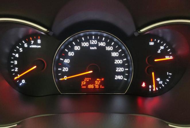 Kia Sorento II Рестайлинг с пробегом 2017 года, цена 2 070 000 рублей, 186167 км, внедорожник, Автокод Объявления
