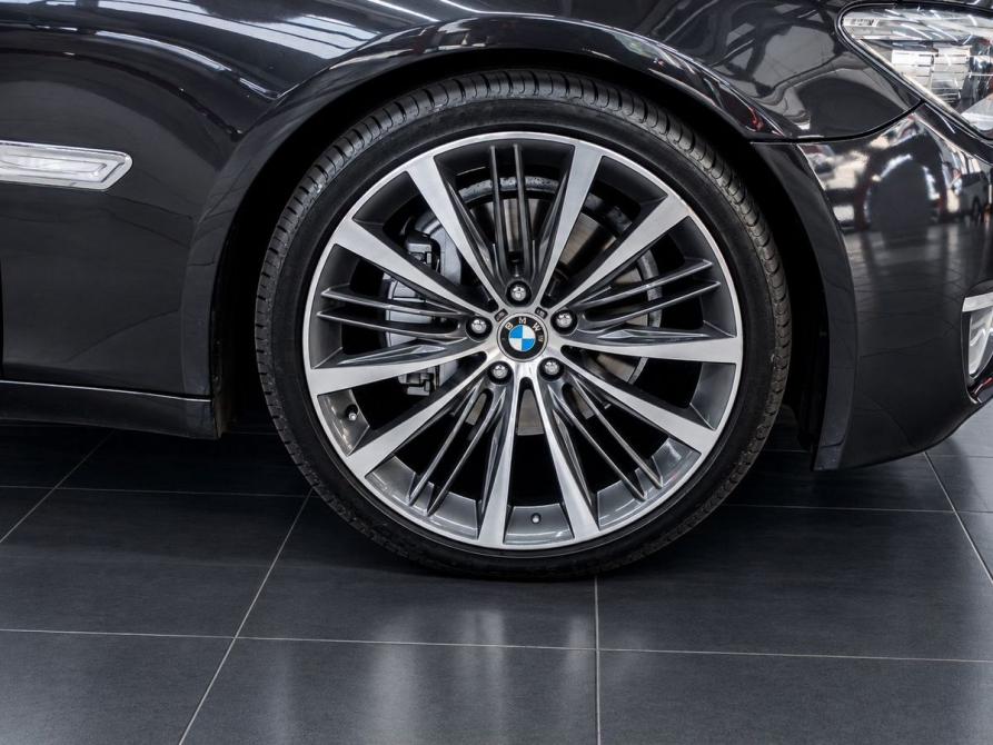 BMW 7 серии V (F01/F02/F04) Рестайлинг Ростов-на-Дону  - изображение 9