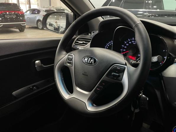 Kia Rio III Рестайлинг с пробегом 2016 года, цена 750 000 рублей, 190278 км, седан, Автокод Объявления