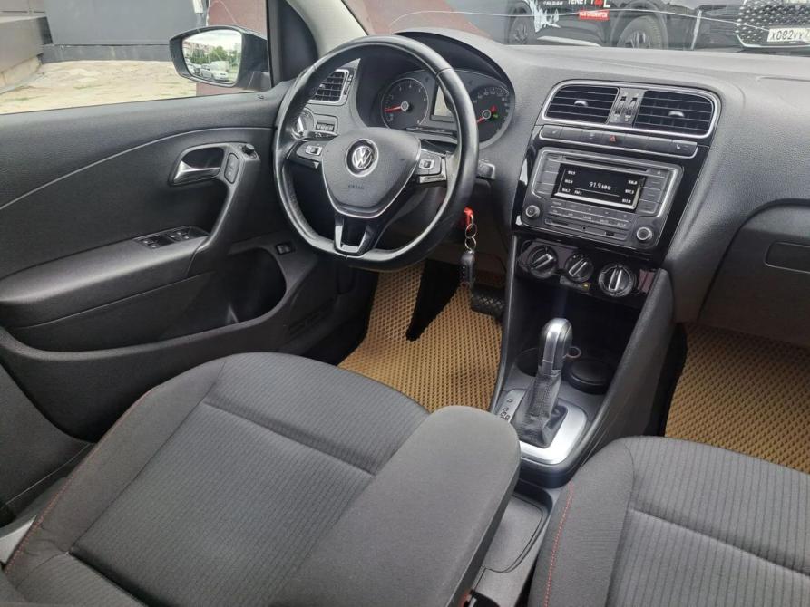 Volkswagen Polo V Рестайлинг Казань  - изображение 6