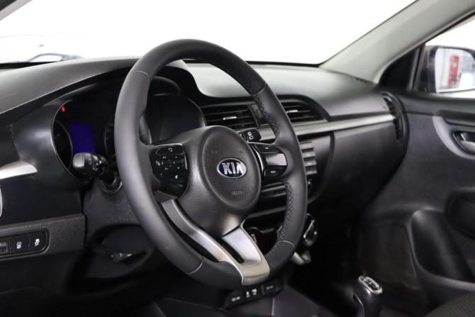 Kia Rio IV с пробегом 2018 года, цена 1 029 990 рублей, 159000 км, хэтчбек, Автокод Объявления