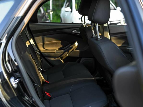 Ford Focus III Рестайлинг с пробегом 2016 года, цена 884 000 рублей, 180028 км, хэтчбек, Автокод Объявления