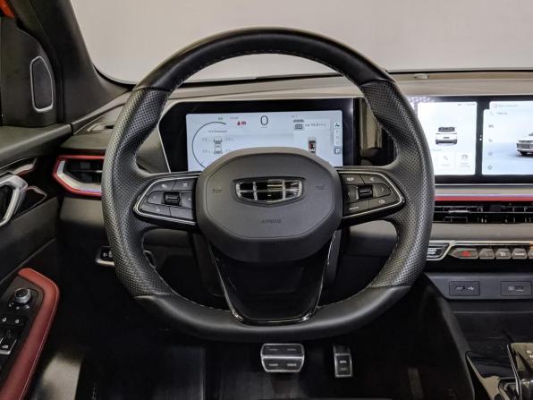 Geely Coolray I Рестайлинг с пробегом 2024 года, цена 2 270 000 рублей, 27651 км, внедорожник, Автокод Объявления
