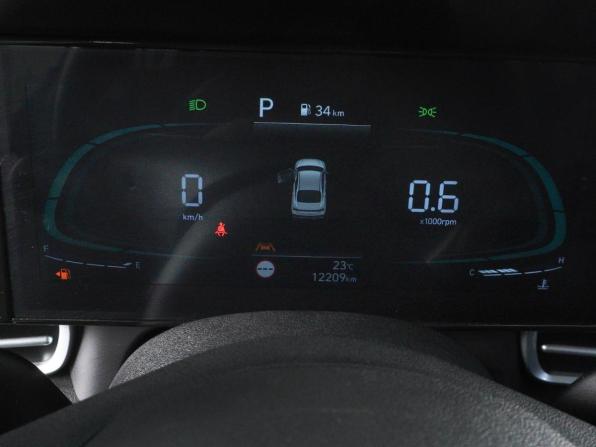 Hyundai Elantra VII (CN7) Рестайлинг с пробегом 2024 года, цена 2 250 000 рублей, 12209 км, седан, Автокод Объявления