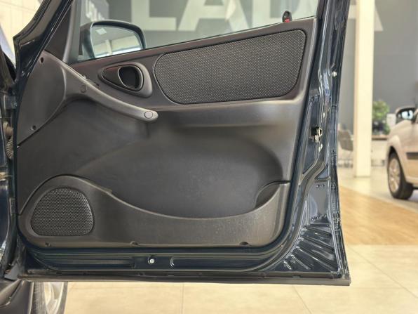 Lada (ВАЗ) Niva Travel I с пробегом 2023 года, цена 930 000 рублей, 65000 км, внедорожник, Автокод Объявления