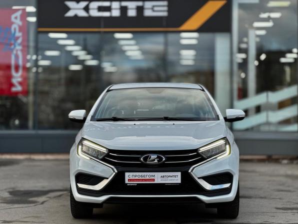 Lada (ВАЗ) Vesta I Рестайлинг (NG) с пробегом 2023 года, цена 1 279 990 рублей, 45787 км, седан, Автокод Объявления