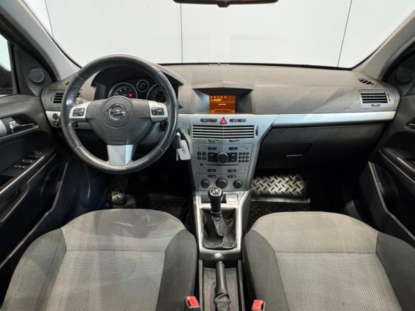 Opel Astra H Рестайлинг с пробегом 2013 года, цена 785 000 рублей, 96000 км, хэтчбек, Автокод Объявления