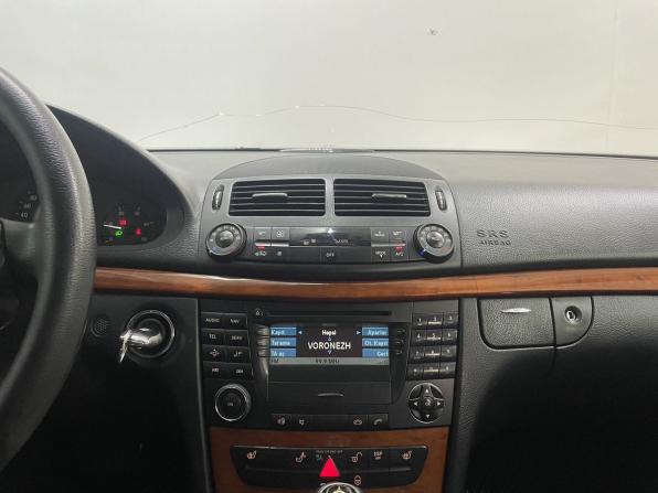 Mercedes-Benz E-Класс III (W211 S211) Рестайлинг с пробегом 2007 года, цена 800 000 рублей, 427433 км, седан, Автокод Объявления