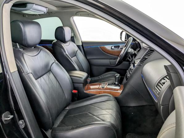Infiniti QX70 с пробегом 2014 года, цена 2 390 000 рублей, 100310 км, внедорожник, Автокод Объявления