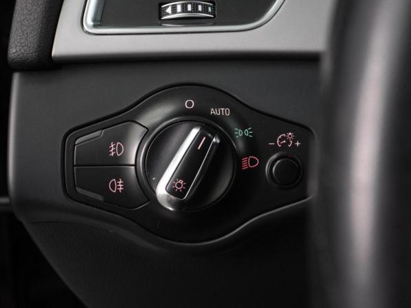 Audi A4 IV (B8) Рестайлинг с пробегом 2013 года, цена 1 449 000 рублей, 178127 км, седан, Автокод Объявления