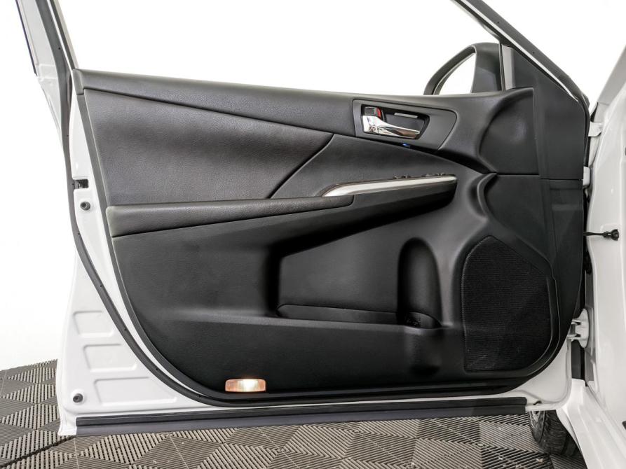 Toyota Camry VII (XV50) Рестайлинг Москва  - изображение 19