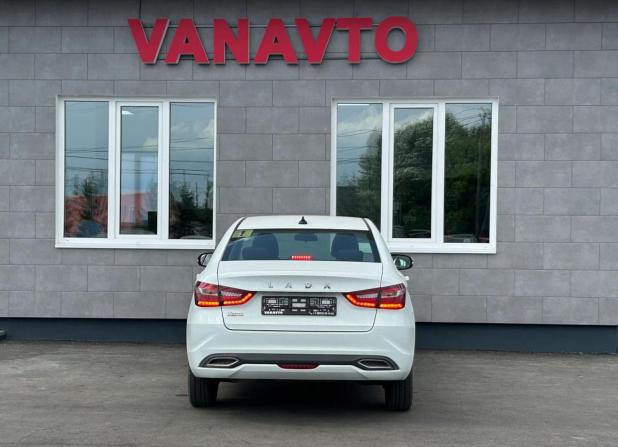 Lada (ВАЗ) Vesta I Рестайлинг (NG) с пробегом 2023 года, цена 1 270 000 рублей, 18000 км, седан, Автокод Объявления