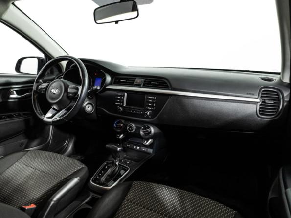 Kia Rio IV с пробегом 2017 года, цена 1 399 700 рублей, 133516 км, хэтчбек, Автокод Объявления