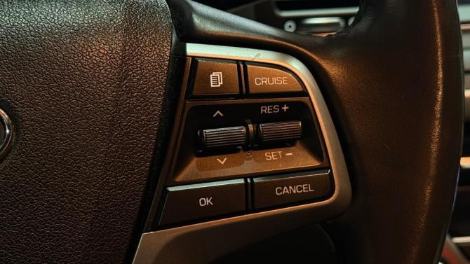Hyundai Elantra VI (AD) с пробегом 2018 года, цена 1 400 000 рублей, 76828 км, седан, Автокод Объявления