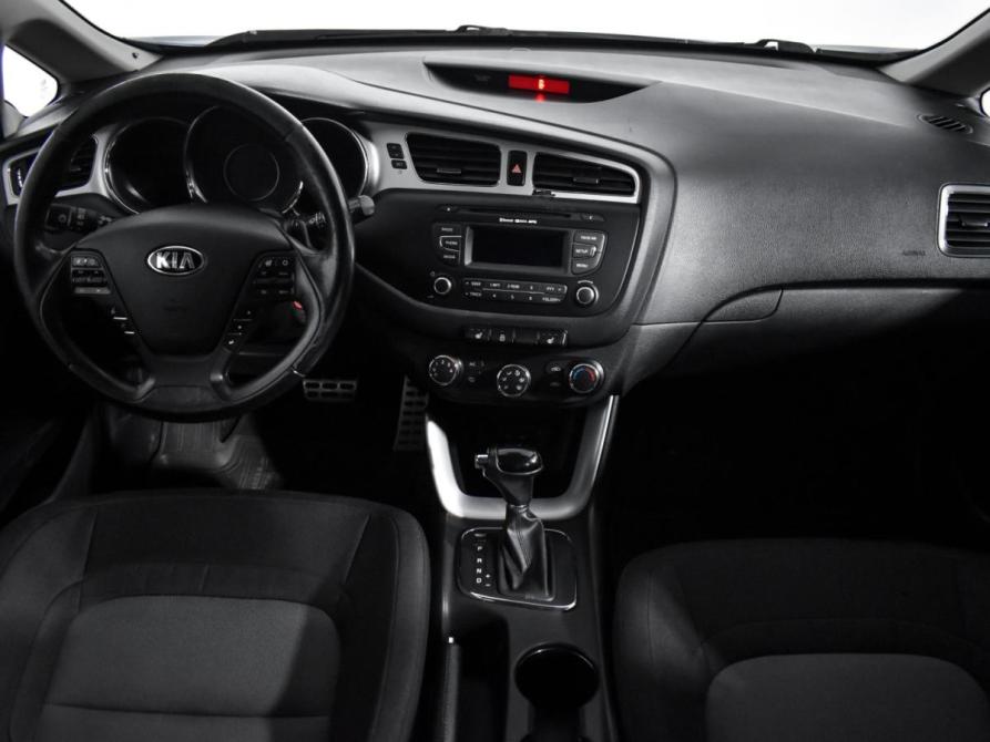 Kia Ceed II Санкт-Петербург  - изображение 16