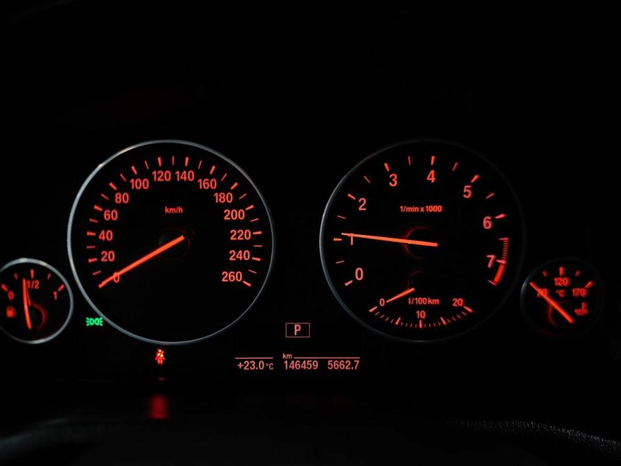BMW X3 II (F25) Рестайлинг Москва  - изображение 13