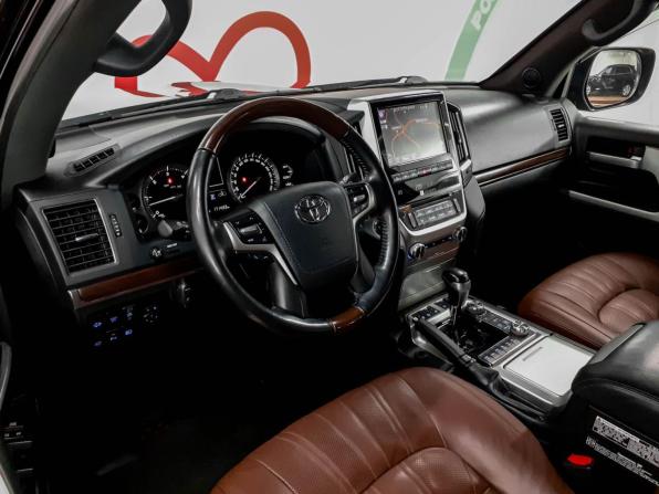 Toyota Land Cruiser 200 Series Рестайлинг 2 с пробегом 2020 года, цена 7 200 000 рублей, 171432 км, внедорожник, Автокод Объявления