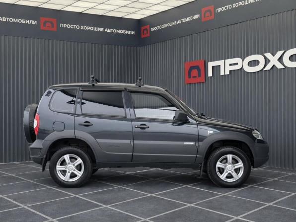 Chevrolet Niva I Рестайлинг с пробегом 2013 года, цена 517 000 рублей, 101006 км, внедорожник, Автокод Объявления