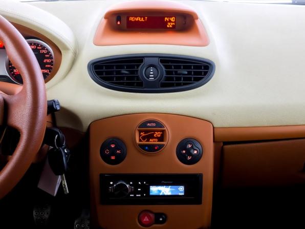 Renault Clio RS III с пробегом 2008 года, цена 1 130 000 рублей, 136439 км, хэтчбек, Автокод Объявления