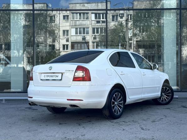 Skoda Octavia II (A5) Рестайлинг с пробегом 2013 года, цена 679 000 рублей, 201601 км, лифтбек, Автокод Объявления