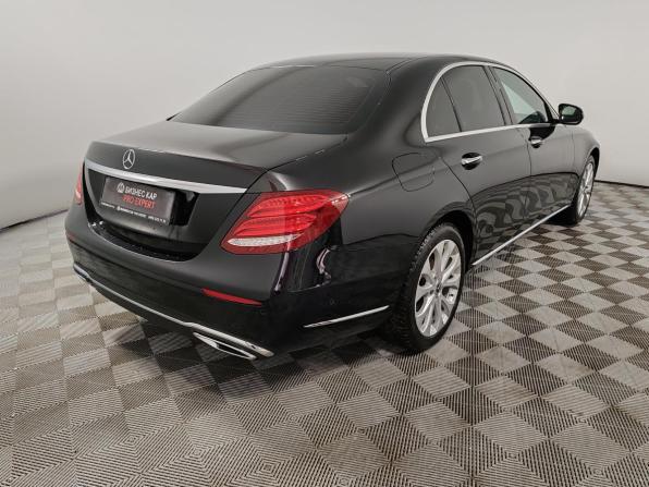 Mercedes-Benz E-Класс V (W213 S213 C238) с пробегом 2019 года, цена 3 100 000 рублей, 82755 км, седан, Автокод Объявления