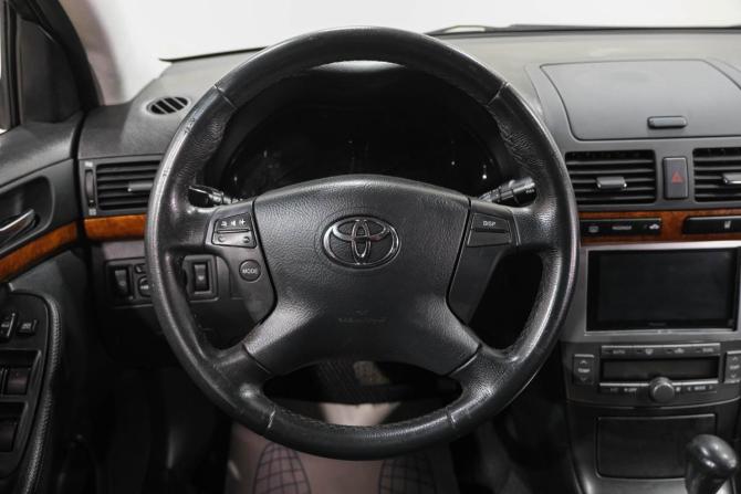 Toyota Avensis II Рестайлинг с пробегом 2008 года, цена 949 000 рублей, 215000 км, седан, Автокод Объявления