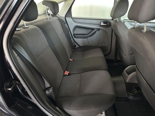 Ford Focus II Рестайлинг с пробегом 2011 года, цена 527 000 рублей, 355500 км, седан, Автокод Объявления