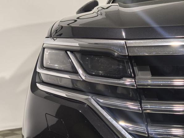 Volkswagen Touareg III с пробегом 2019 года, цена 4 799 700 рублей, 76950 км, внедорожник, Автокод Объявления