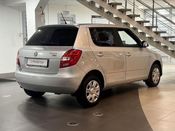 Skoda Fabia II Рестайлинг с пробегом 2011 года, цена 510 000 рублей, 208189 км, хэтчбек, Автокод Объявления