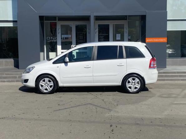 Opel Zafira B Рестайлинг с пробегом 2013 года, цена 745 000 рублей, 172238 км, компактвэн, Автокод Объявления