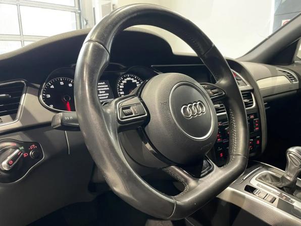Audi A4 IV (B8) Рестайлинг с пробегом 2013 года, цена 1 326 000 рублей, 194141 км, седан, Автокод Объявления