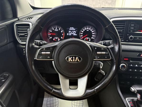 Kia Sportage IV Рестайлинг с пробегом 2018 года, цена 1 995 000 рублей, 99103 км, внедорожник, Автокод Объявления