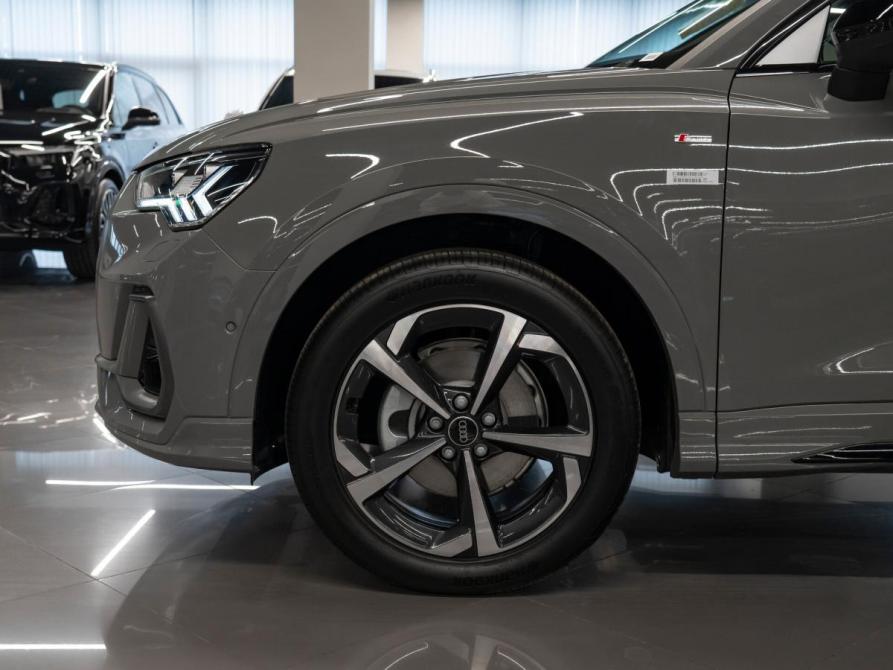 Audi Q3 II (F3) Москва  - изображение 24